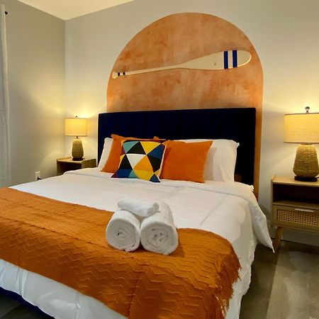 Creekside Cottage - Kayak, Sup, Fishing, Game Room, Steps To The Beach Kingsville Ngoại thất bức ảnh